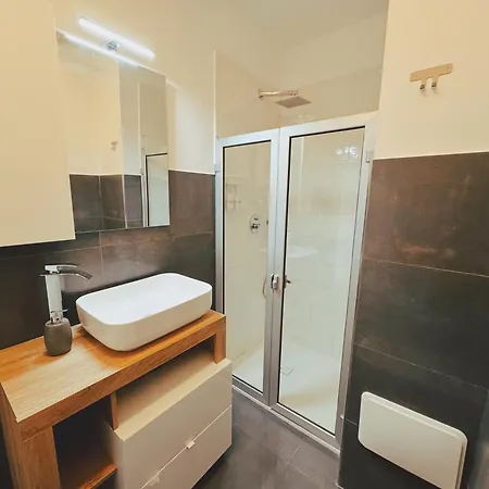 Bed & Breakfast Candalu - 3*